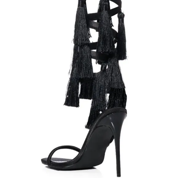 AZALEA WANG &quot; ANGELIC MAZE &quot;  BLACK FRINGE SANDAL(BRAND NEW !!!!!!!!!!!