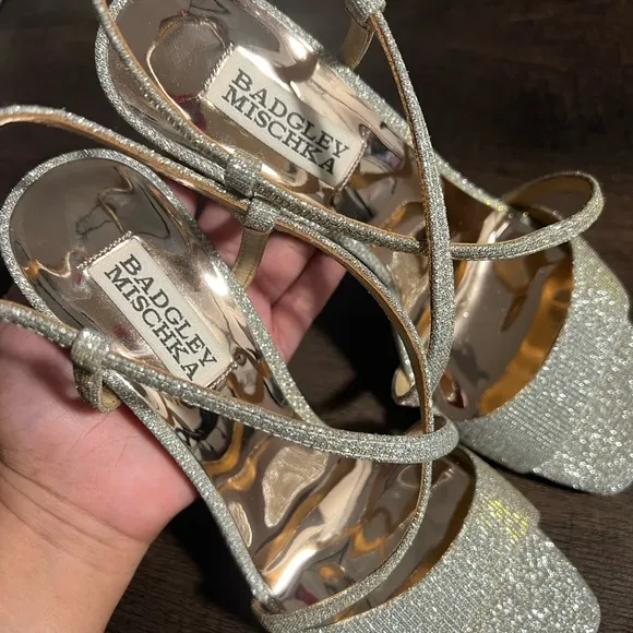 Badgley Mischka Ebiza Glitter Cross Strap SandalSize 6.5