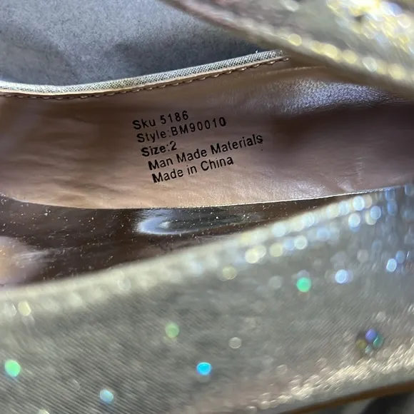 Badgley MischkaGirls' Sophie Rhinestone Dress Mary Janes (Youth)