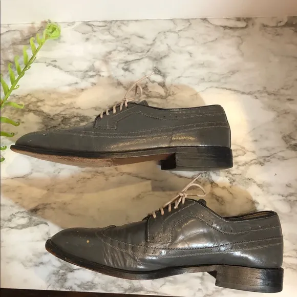 Ballys’s of Switzerland Grey Leather Wingtip