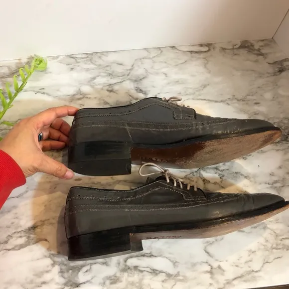 Ballys’s of Switzerland Grey Leather Wingtip