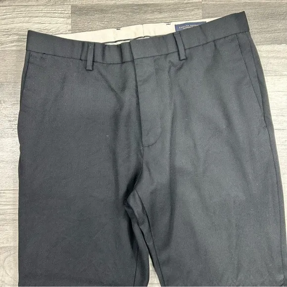 Banana Republic Men's Black Tailored Slim Fit Dess Pants