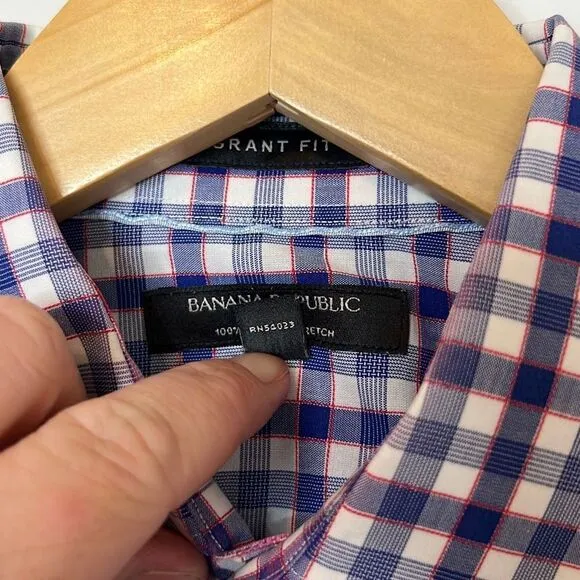 Banana Republic Mens Long Sleeve Non-Iron Dress Shirt Blue Plaid Medium Cotton