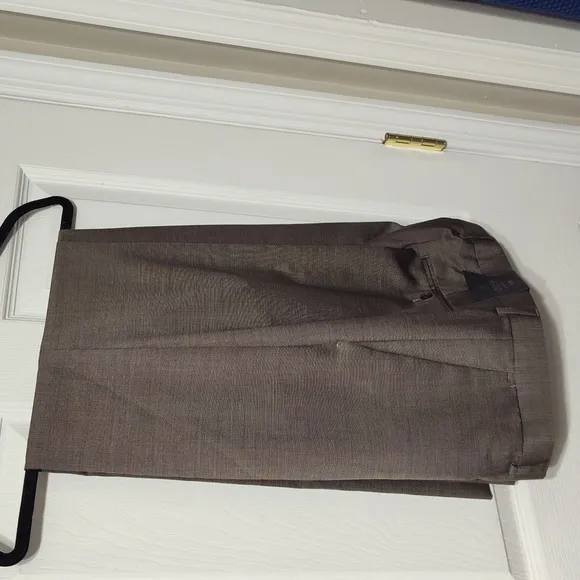 Banana Republic Monogram Brown PinDot Dress Pant 38W X 32L