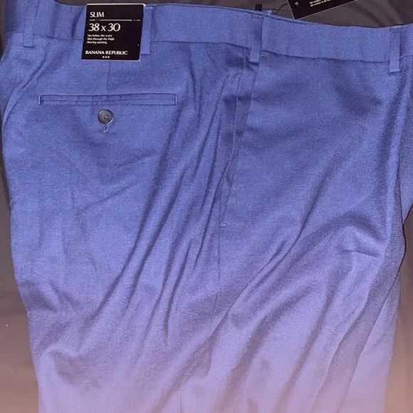 Banana Republic Slim Fit.