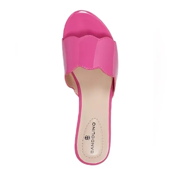 Bandolino Kayla3 Scalloped Edge Demi Wedge Sandal Flamingo Pink Patent 8M New