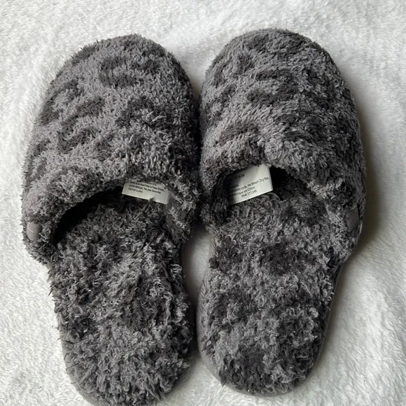 Barefoot Dreams CozyChic Leopard-Print Slippers
