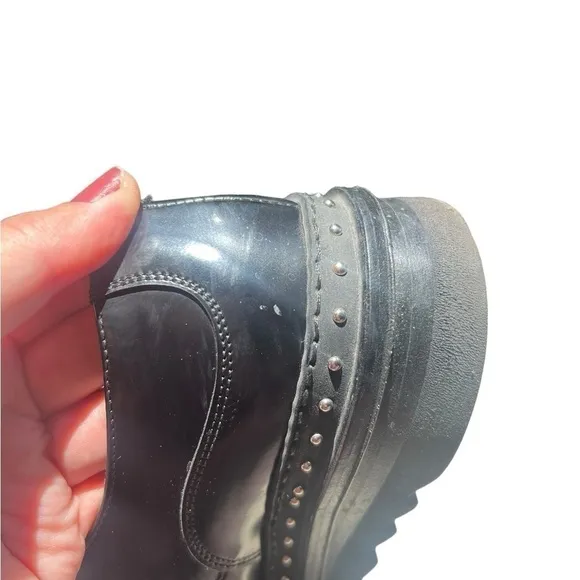Barracuda Leather Chunky Low Platform Stud Shoes