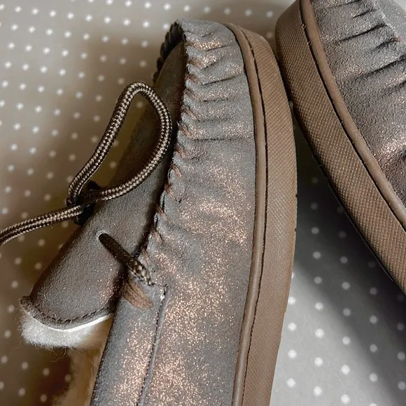 Bearpaw Moc II genuine Suede Slippers