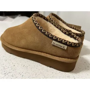 Bearpaw Women's Martis - Hickory ‎ Size 8 New!