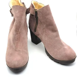 Bearpaw Women's Shoes NWOT Bearpaw Eden Boot SIZE 11M. S1003