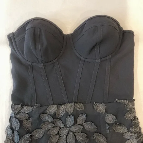 BEBE X NAVEN Strapless Bustier Maxi Dress Embroidered Body Black Size 00