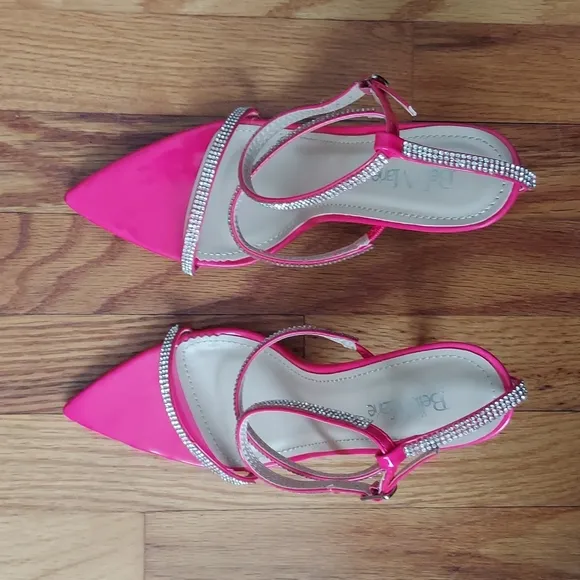 Bella Marie Geneva Neon Pink Faux Patent Leather Heels Size 8.5 NWOT