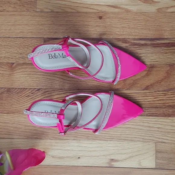 Bella Marie Geneva Neon Pink Faux Patent Leather Heels Size 8.5 NWOT