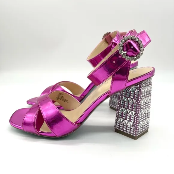 Betsey Johnson Women's Bell Heel Fuchsia Patent Silver Strappy Dressy Sandal 7.5