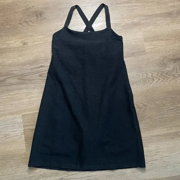 Beyond Yoga Spacedye Move It Dress XS charcoal gray black active dress shorts