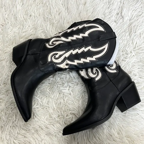 BILLINI NORVA BOOTS BLACK / BONE Nwob