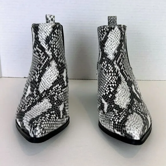 BLONDO Emelia Chelsea Bootie White Black Snake Print Waterproof Leather Boots 8