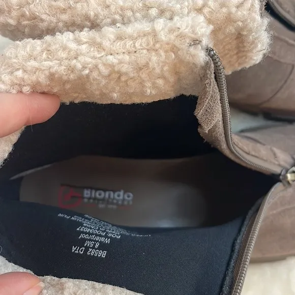 Blondo Plaka Waterproof Faux Sherpa Boots Size 8.5 NWOT