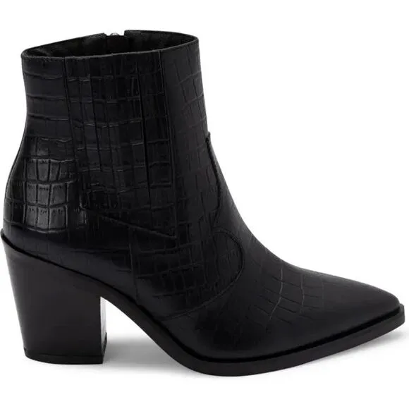 Blondo Waterproof Que black boots NWT 6.5