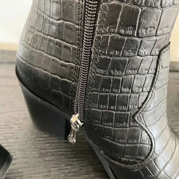 Blondo Waterproof Que black boots NWT 6.5