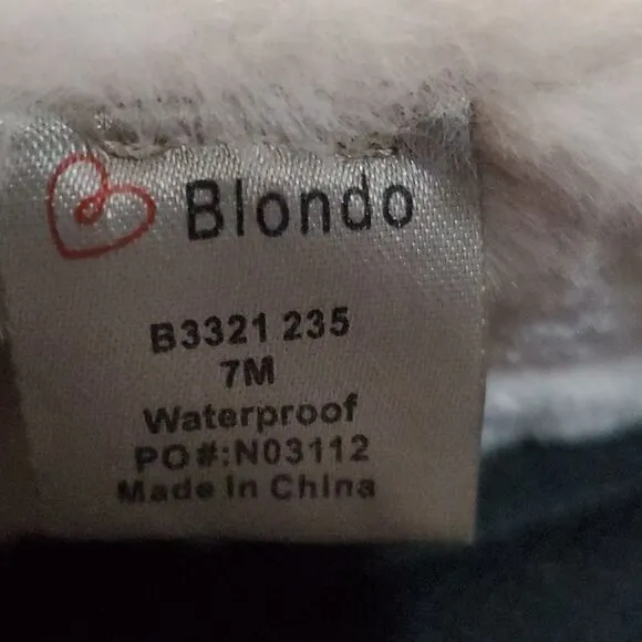 Blondo Women's Suri Waterproof Slip-On Sneaker Size 7