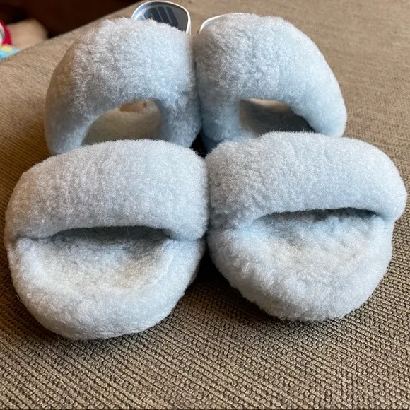 BLUE UGG FLUFF SLIDES SLIP ON SLIPPERS SHOES  7 EUC