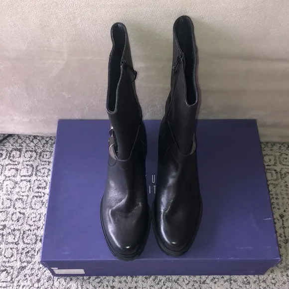 BNWT Stuart Weitzman size 9 black Skiparound Nappa leather boots
