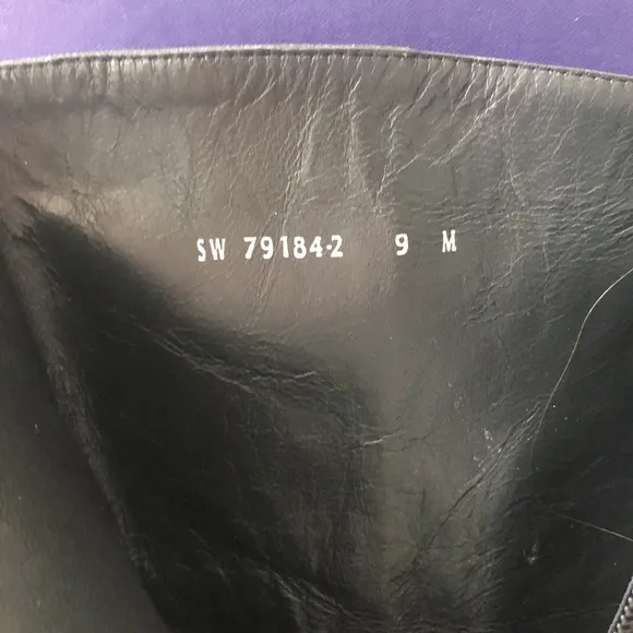 BNWT Stuart Weitzman size 9 black Skiparound Nappa leather boots