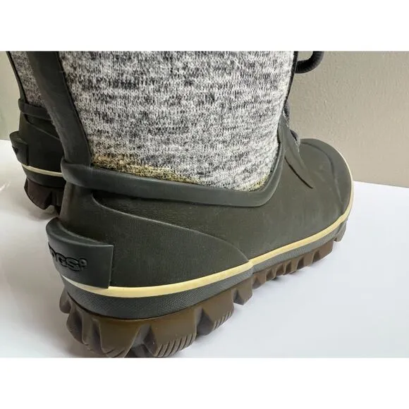 Bogs Arcata knit lined boots in green/gray. Size 7.