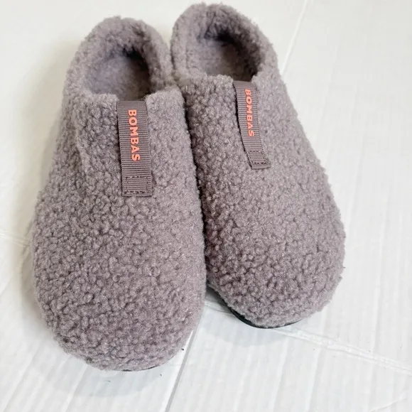 Bombas Women’s Sunday Slippers Size 7 6.5 Sherpa Dusty Purple Memory Footbed