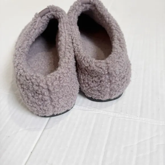 Bombas Women’s Sunday Slippers Size 7 6.5 Sherpa Dusty Purple Memory Footbed