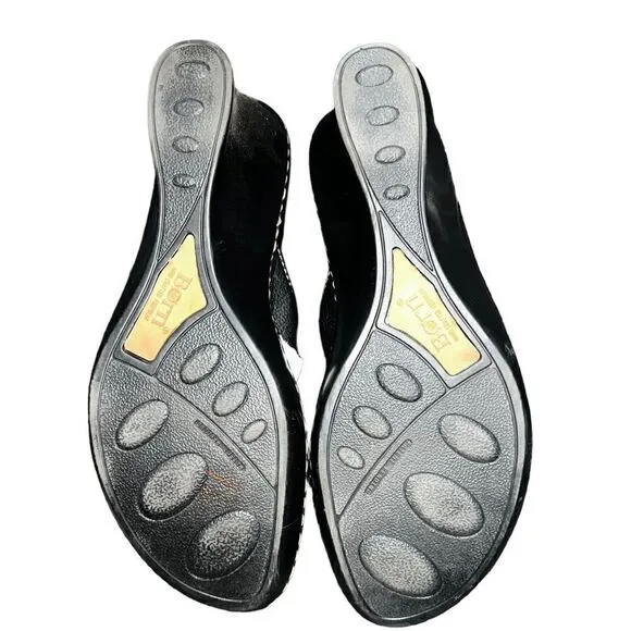 Born wedge sandal cris cross pebbles black leather size 8