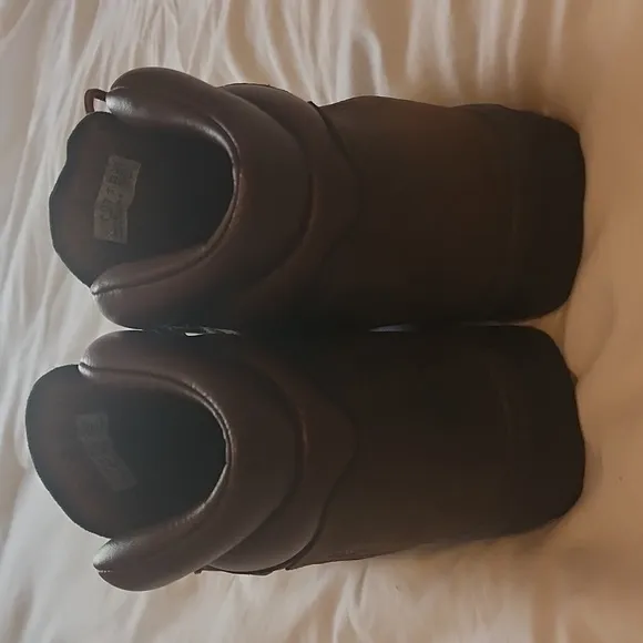 Boys Timberland field boots mid