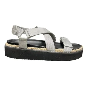 BP Gage Fab 8.5 Platform Fabric Sandals Silver Strappy Cushioned Summer Chic