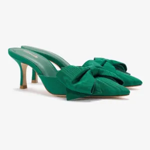 BRAND NEW LARROUDE MINI ELLE PUMP IN EMERALD FABRIC!!! SIZE 8.0