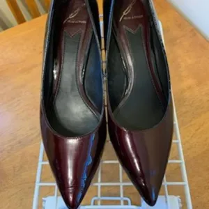 Brian Atwood Ombre Pointed Heels Burgundy Patent Leather Pumps