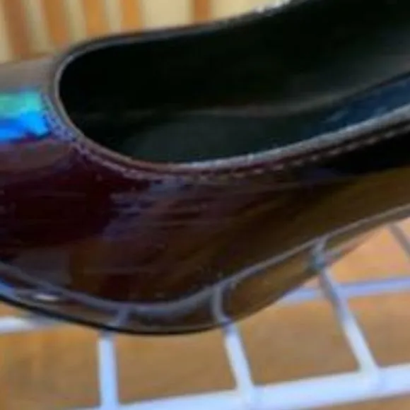 Brian Atwood Ombre Pointed Heels Burgundy Patent Leather Pumps