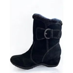 Brilliant Womens Ankle Suede Leather Zipper Winter &amp; Snow Boots - Size 8  ***Ite