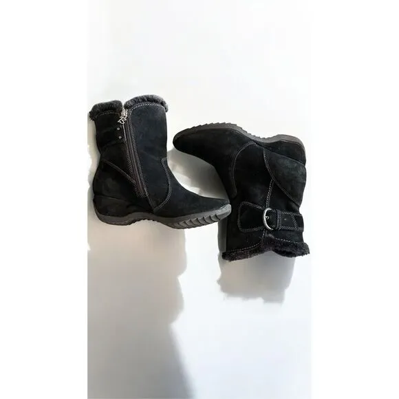 Brilliant Womens Ankle Suede Leather Zipper Winter &amp; Snow Boots - Size 8  ***Ite
