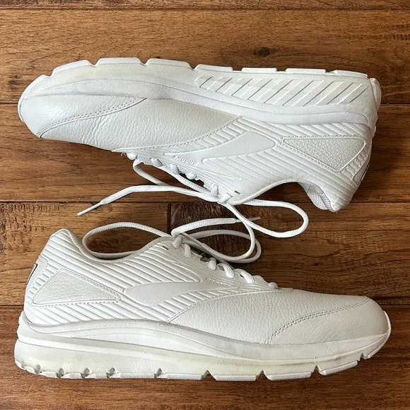 Brooks Addiction Walker 2 Walking Shoes Sneakers White / White Men’s Size 12.5 B
