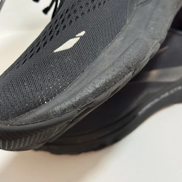 Brooks Adrenaline GTS 23 Shoes Mens US 10 Black Running Sneakers Workout 1103911