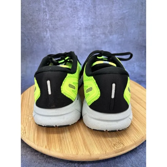 Brooks Ghost 14 Shoes Mens Size 10 D Running Gym Walking Neon Green