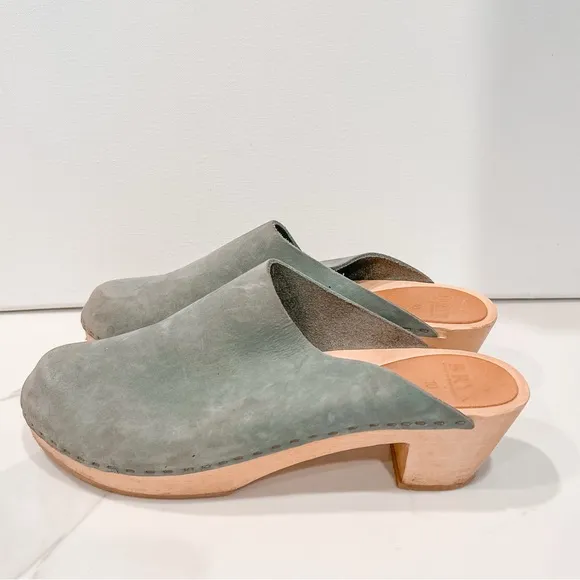 Bryr $320 NWOB Women’s Gabe Special Order Blue Clog 10 Leather Suede EU40 Worker