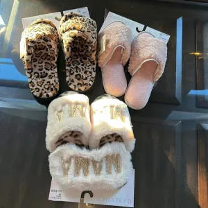 BUNDLE OF CABERNET (3) HD MEMORY FOAM SLIPPERS.