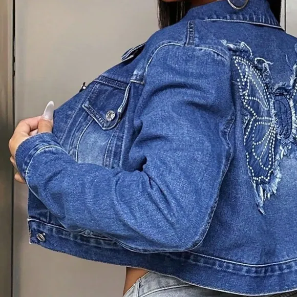 Butterfly Cropped Distressed Frayed Denim Collar Button-Up Pocket Jean Jacket