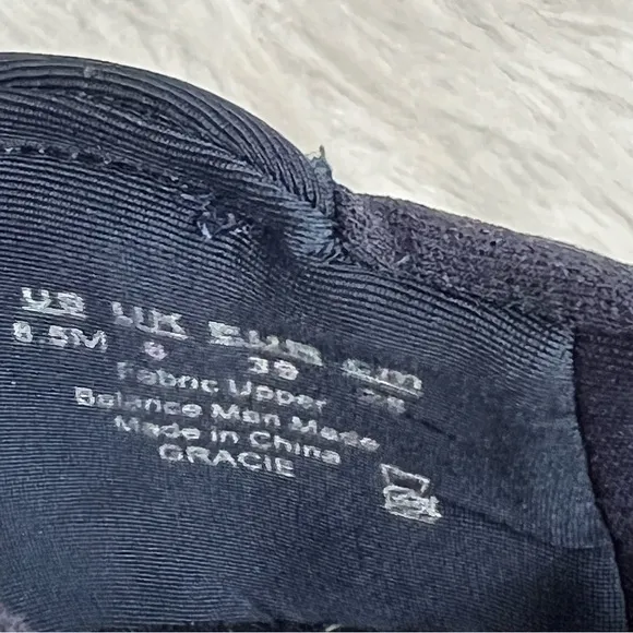 Bzees Gracie Washable Slip-ons Navy Floral Fabric Size 8.5M