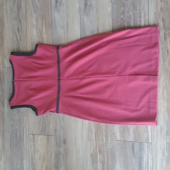 Calvin Klein Fuschia Slim Fit Women Dress sz 8