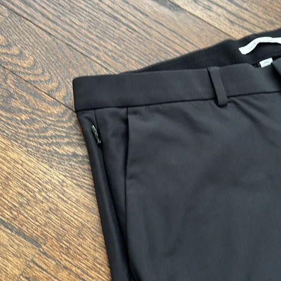 Calvin Klein Men’s Infinite 4-way Stretch Solid Slim-Fit Pants black size 31x32