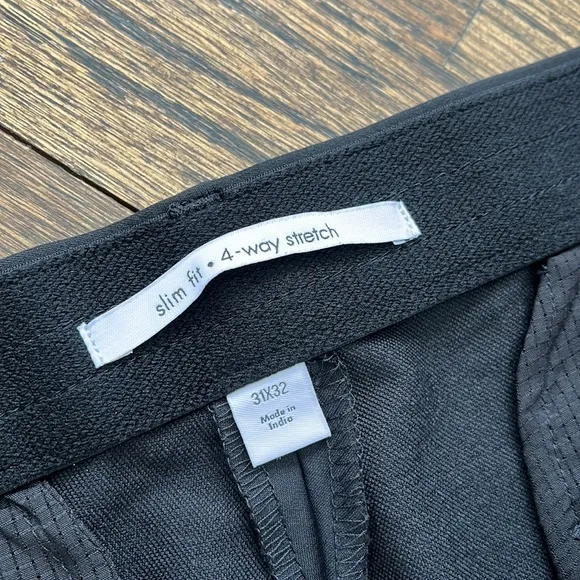 Calvin Klein Men’s Infinite 4-way Stretch Solid Slim-Fit Pants black size 31x32